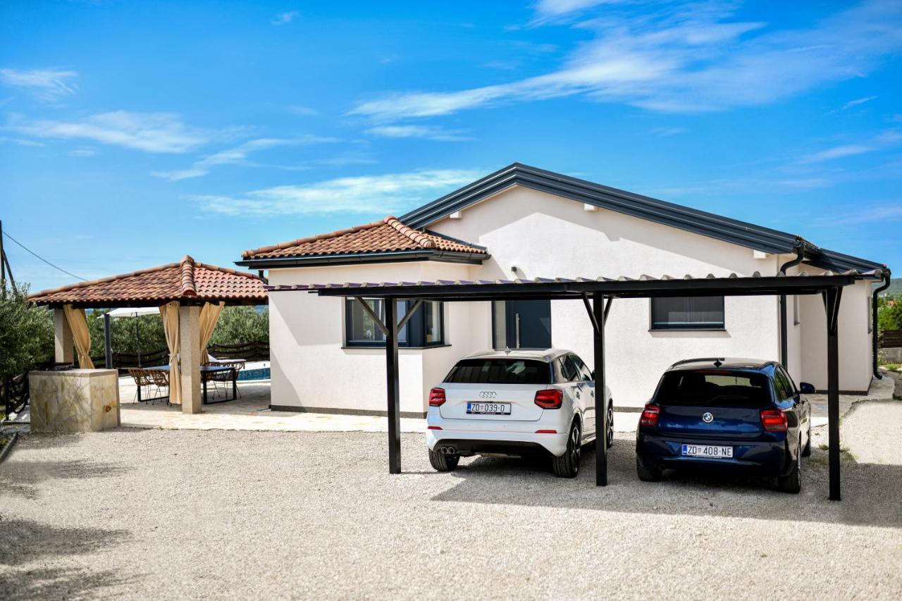 Willa Wonderful House Bruno With Heated Pool Zadar