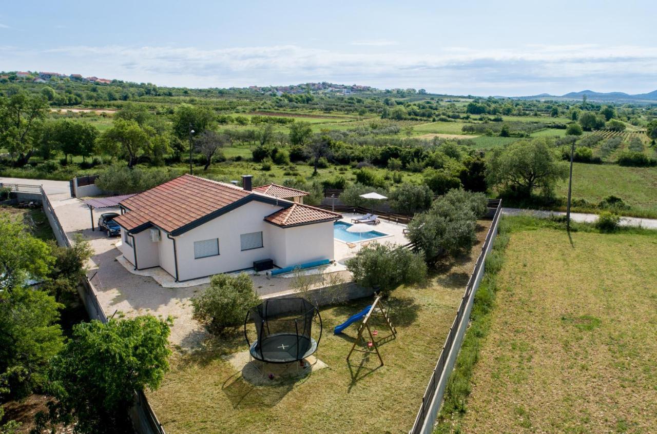 Wonderful House Bruno With Heated Pool